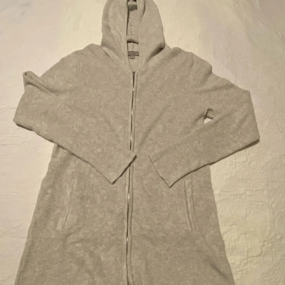 Evolution by Cyrus Light Gray Zip Front Hooded Cardigan Sweater. Size L - Picture 1 of 5
